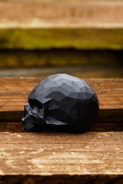 Skull, Low Poly (Satin Black)